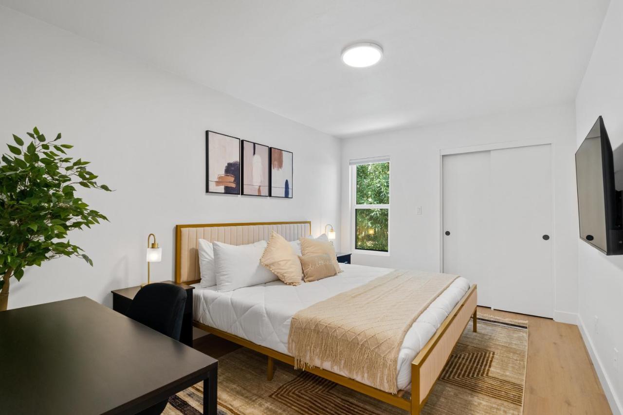 Chic Uptown Phoenix Home - Pool Table & Perfect Location Kültér fotó